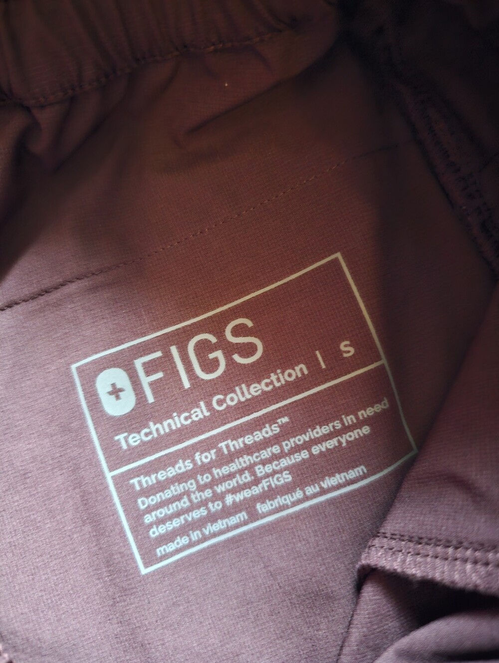 FIGS DARK FIG SCRUB BUNDLE - Picture 6 of 14